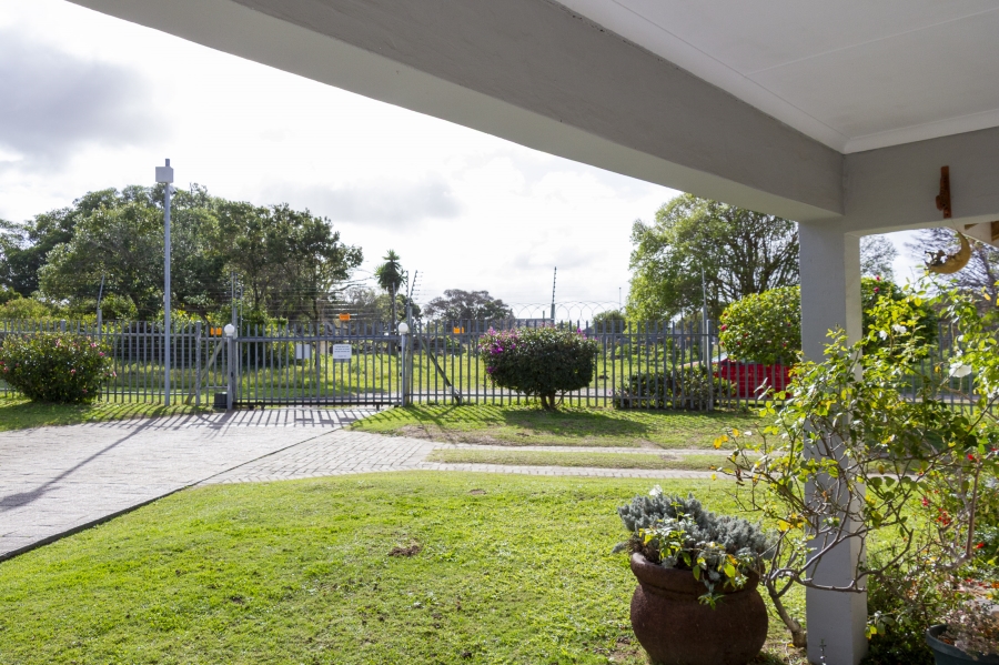 2 Bedroom Property for Sale in East Bank Eastern Cape